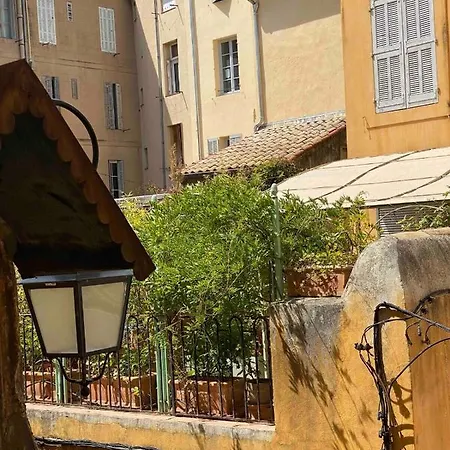 Apartamento L'escapade Aixoise Hyper Centre Historique Free Netfilx Wifi Romantics Historic Center